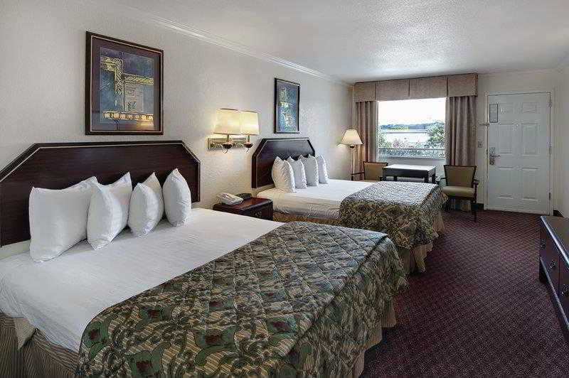 Best Western Garden Inn San Antonio Eksteriør bilde